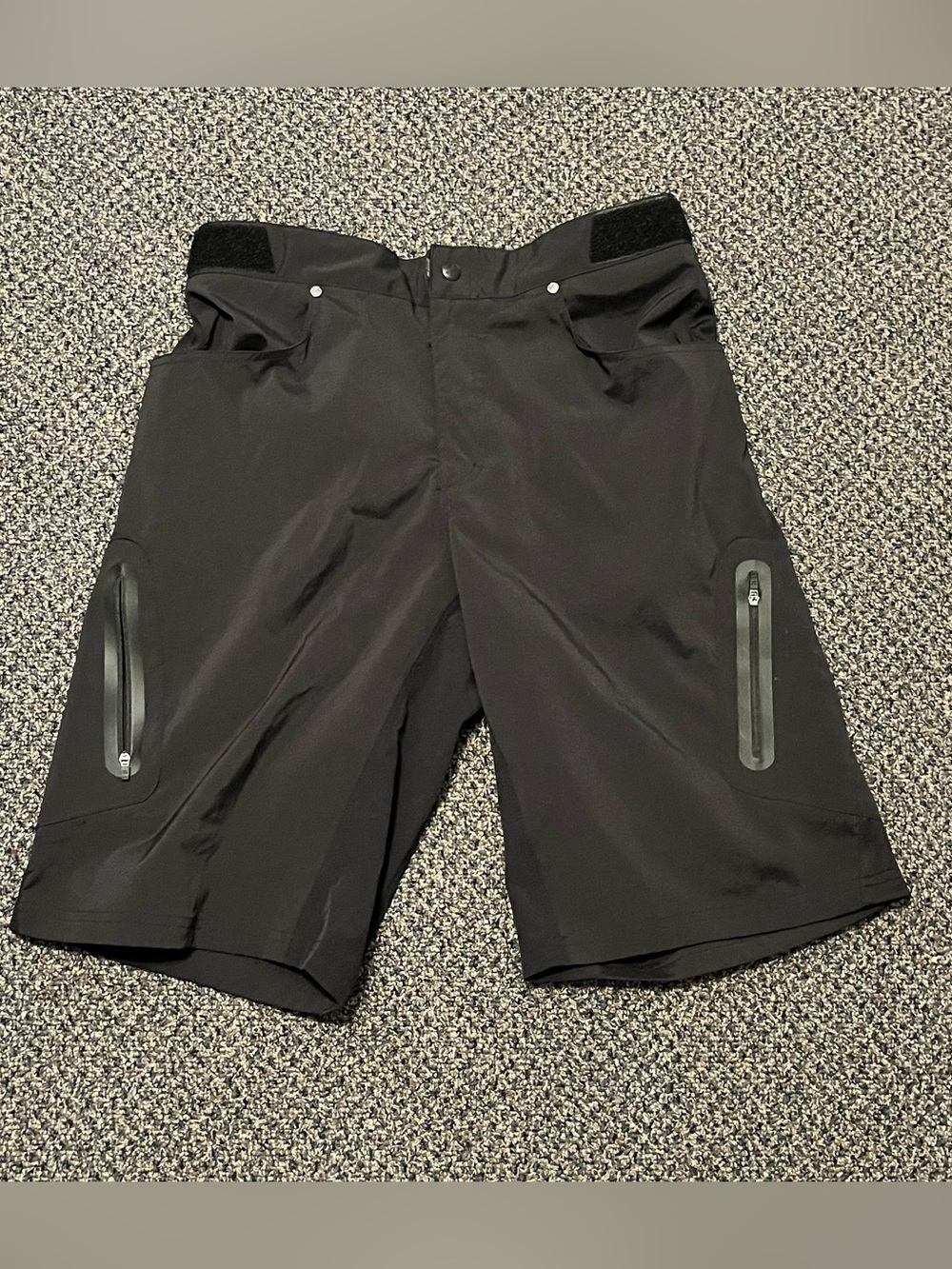 Zoic Men's Black Athletic Zip-Pocket Shorts